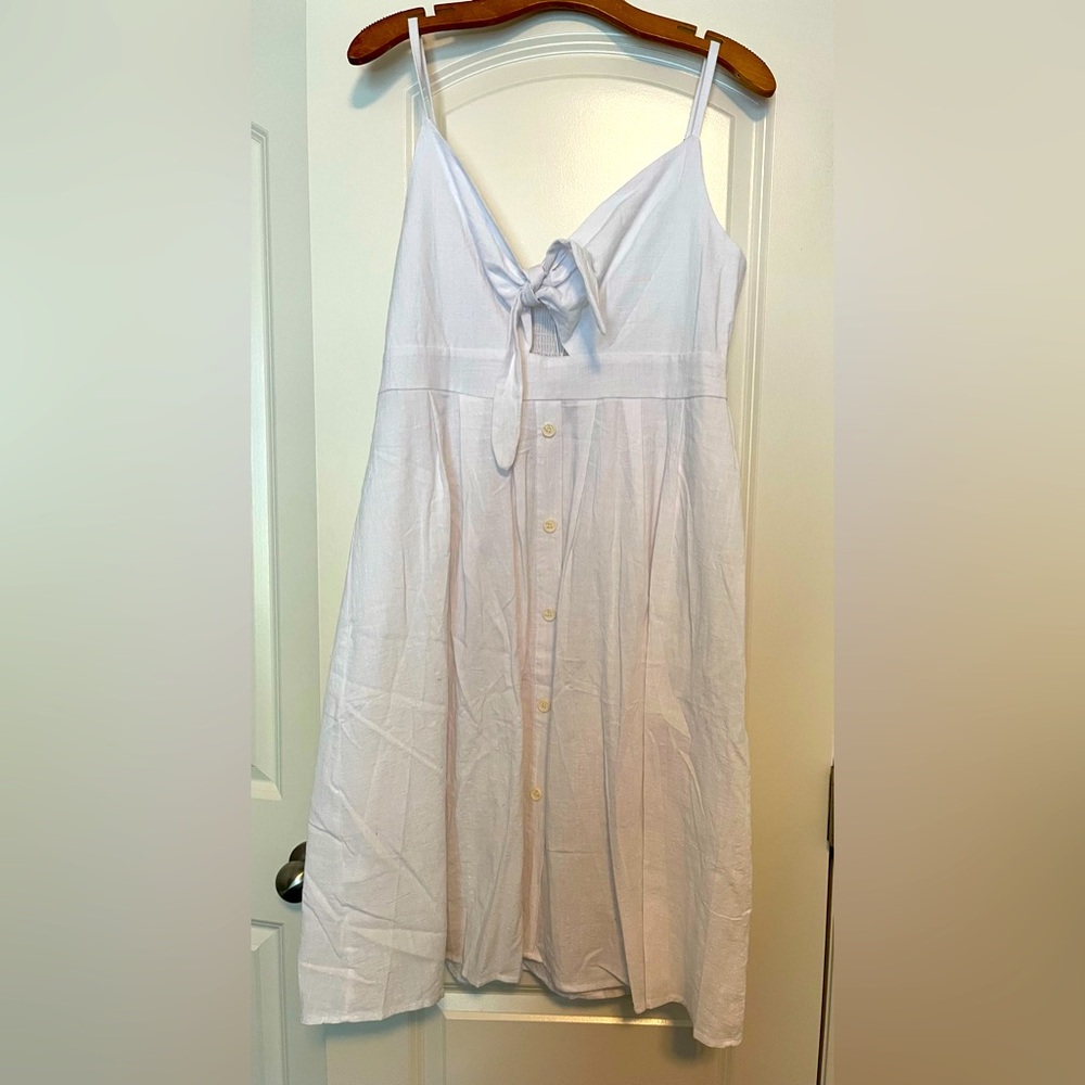 White dress 🤍